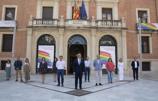 La Diputación de Castellón conmemora por primera vez de forma institucional el Orgullo LGTBI