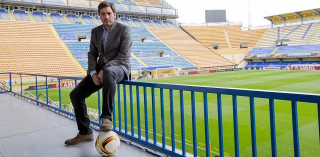 El Peñíscola y el Villarreal renuevan su convenio de colaboración