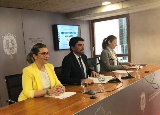 El bipartito de Alicante valida el ajuste de las cuentas de 2020 con las ayudas a autónomos