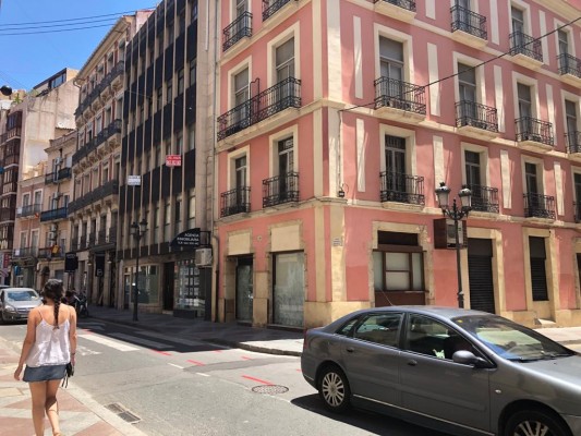 Alicante da alas al tercer hotel de la calle Altamira: el fondo Vista programa sus obras en septiembre