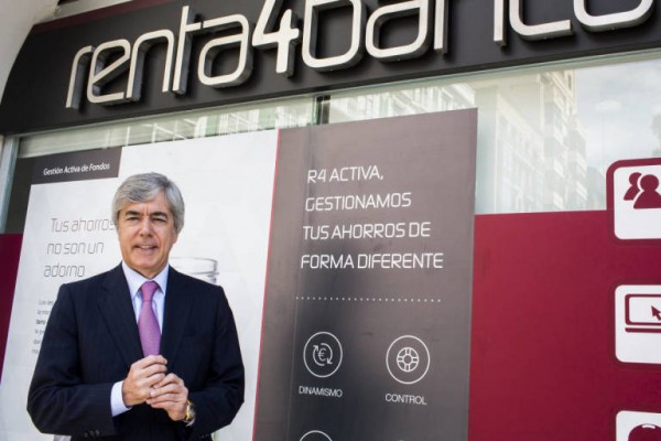 Ureta confía en el crecimiento de Renta 4 Banco en Chile, Perú y Colombia