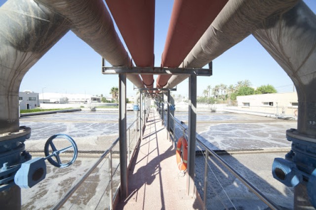 Aigües d’Elx suspende la actualización de las tarifas de agua potable hasta enero del próximo año