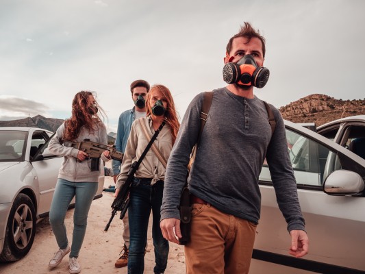 La pandemia que no llega a las montañas: ciencia ficción de moda en la ópera prima de Miguel Uliarte