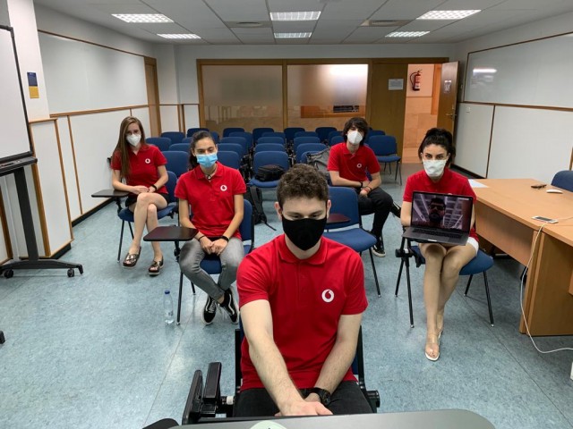 Un equipo de la UA gana la Vodafone CampusLab 2020 con su proyecto CityTrav