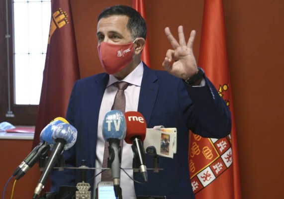 Después de tres semanas de vodevil nuestra gente se merece esperanza