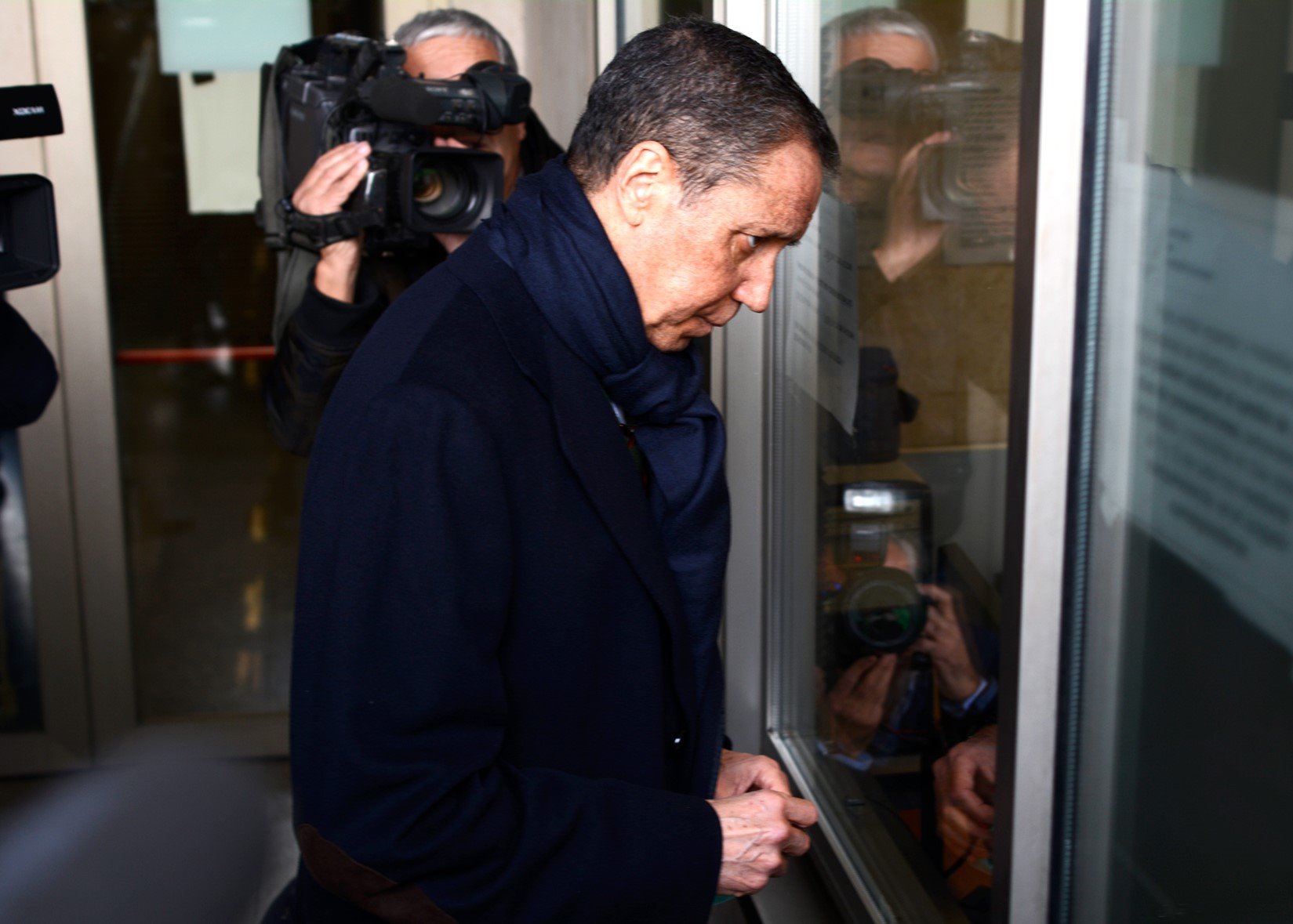 Zaplana recurre a la Audiencia el rechazo de la jueza a que la causa se investigue en Madrid