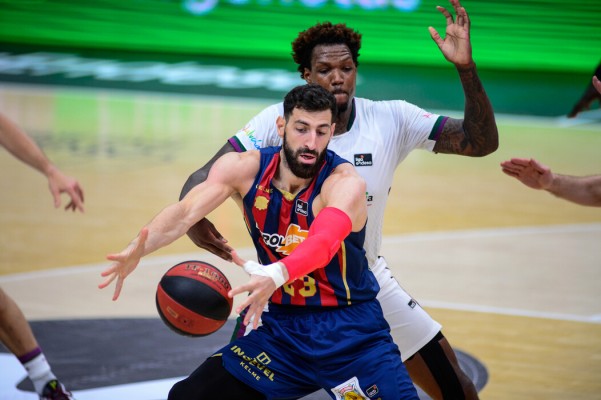Polonara ajusticia al Unicaja desde el tiro libre