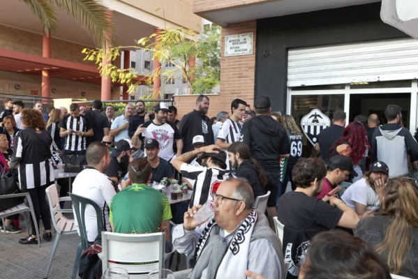 Los partidos del 'play-off exprés' podrán contar con espectadores con aforo límite de 1.500 aficionados