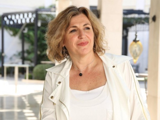 Eva Velasco (Desarrolla): 