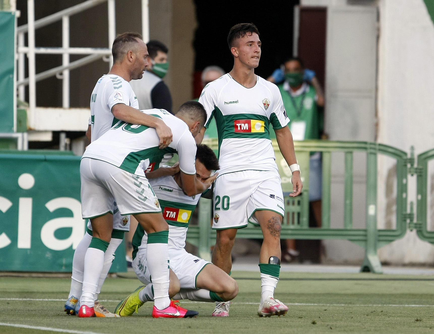 El Elche abraza la permanencia y ahora quiere 