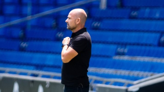 Paco López: 