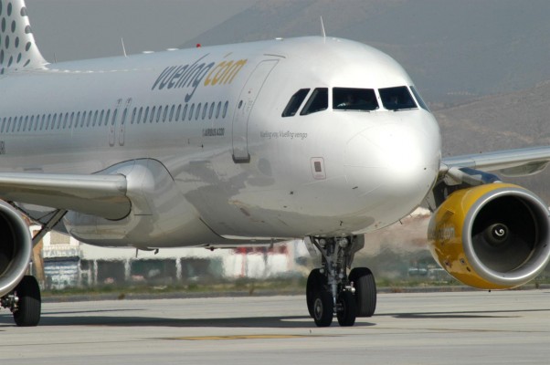 Vueling comienza a recuperar sus rutas desde y hacia la Comunitat Valenciana desde el jueves 25