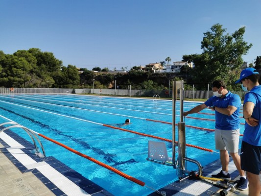 Deportistas federados empiezan a entrenar en la piscina del Termet de Vila-real 