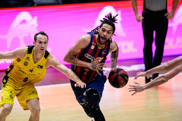 El Baskonia confirma su buen momento ante el Iberostar
