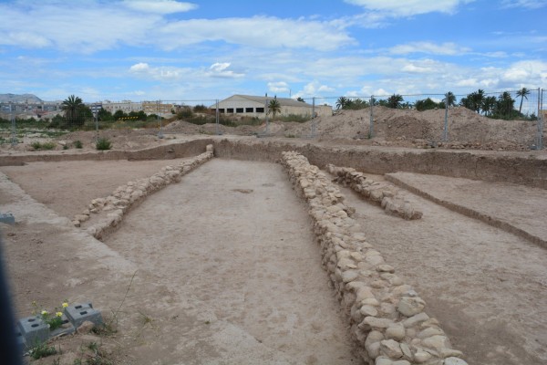 Avanza la plaza de arqueólogo en Elche: admitidos los excluidos por el antiguo plan y prueba en julio