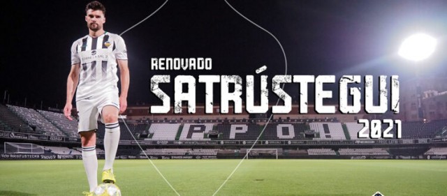 Eneko Satrústegui renueva por una temporada con opción a otra