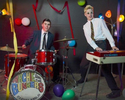 El punk sin guitarras: Archie and The Bunkers y Galleta Piluda, torbellinos de órgano y batería

