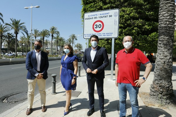 Alicante ratifica la reducción de la velocidad a 30 km/h en el 80% de calles de la ciudad