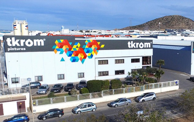 Anadeco (grupo Tkrom) se alía con la central de compras Ferbric, especializada en bricolaje