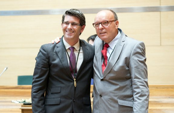 El presidente de la Diputación, Jorge Rodríguez, y el diputado provincial, Pepe Ruiz, afín a Ábalos - 