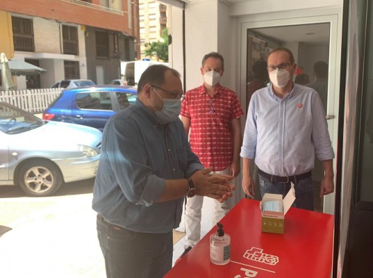 Los partidos políticos de Castelló reabren sedes... pero le pillan el gusto a las reuniones telemáticas
