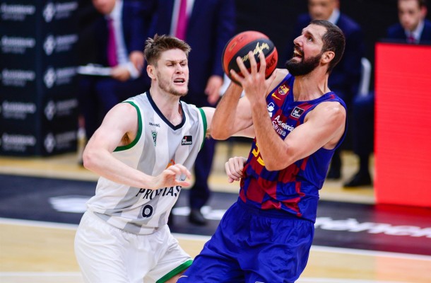 El Barça se impone a un Joventut que no dejó de remar
