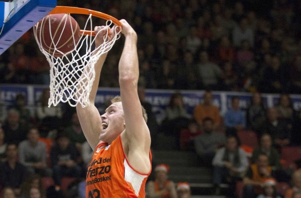 Valencia Basket se mantiene imparable y firme en el liderato
