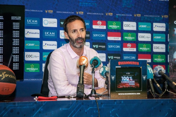 Sito Alonso dice que la plantilla del UCAM CB tendrá 