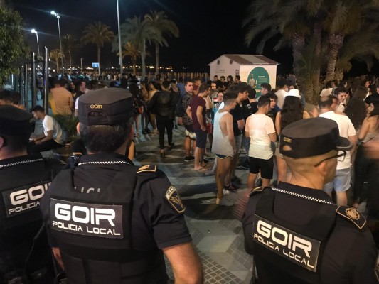 Alicante organiza un operativo con cien efectivos para evitar las hogueras en la noche de San Juan