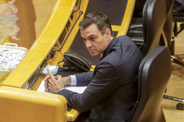 Sánchez dice estar dispuesto a pactos con el PP si deja la 