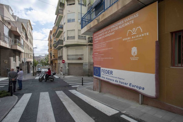 Alicante concluye la primera obra de reurbanización de Las Cigarreras en la ladera de San Fernando
