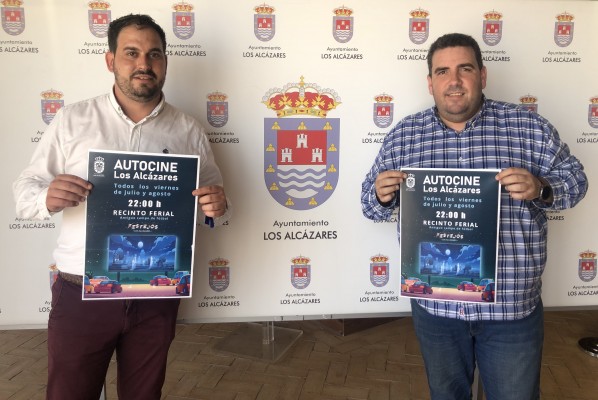 Los Alcázares recupera el autocine los viernes de verano, una actividad retro en el poscoronavirus