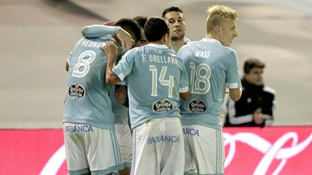 Una genialidad de Aspas mantiene al Celta en Champions
