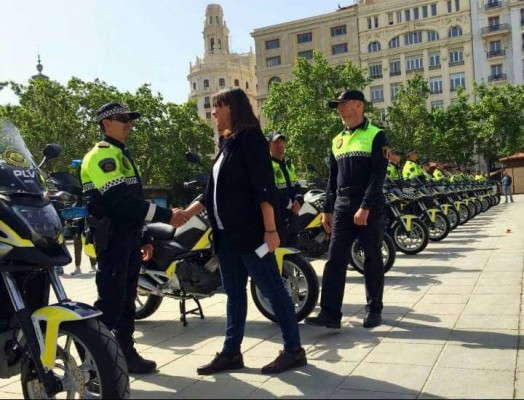 La Policía Local de València estrena brigada 'antibotellón': los UCOS