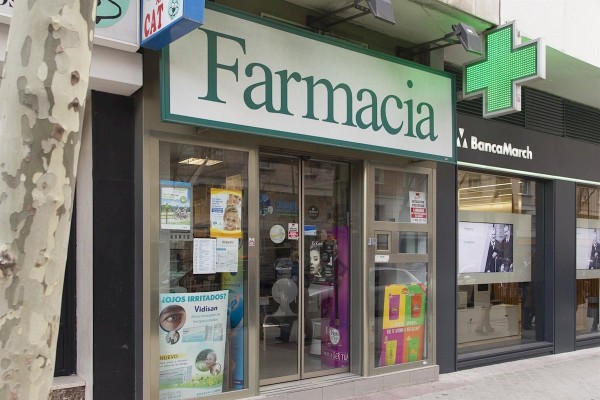 Las farmacias y los centros de salud se unen para detectar contagios en personas con síntomas leves