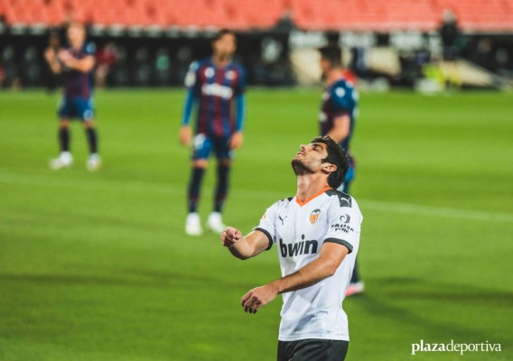 Guedes, único atacante del Valencia que no sabe lo que es marcar