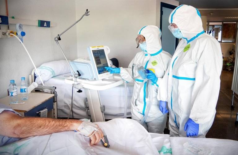 Sanidad informa de 26 muertes en una semana en España y los contagios bajan a 48 en el último día