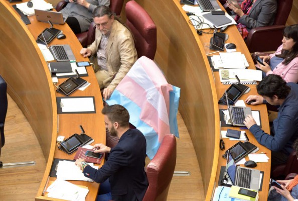 La Generalitat inicia el desarrollo normativo de la 'ley trans' en la Comunitat