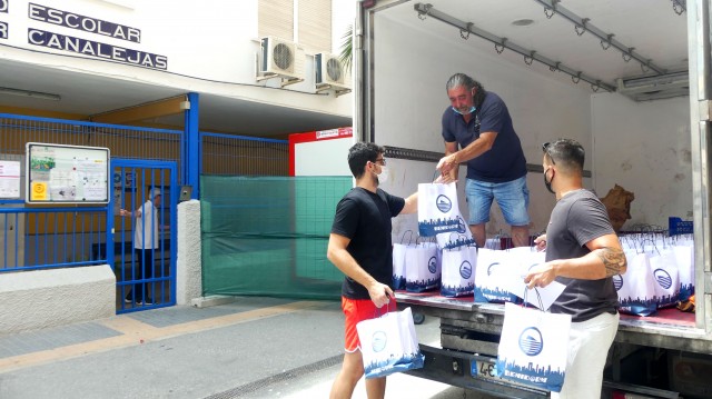 La #RAC de Benidorm y Cáritas cubren las necesidades alimentarias durante el estado de alarma

