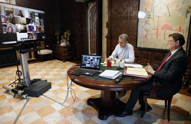 Puig se reúne de nuevo con expertos para analizar la situación y el proceso de desescalada