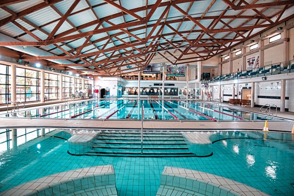 La Nucía abrirá la piscina climatizada y el gimnasio el próximo lunes