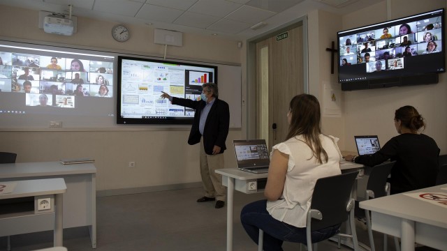 Las universidades CEU adaptan sus aulas a la 