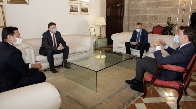 Puig pide ayuda a los clubes de Primera para dar una imagen positiva de la Comunitat Valenciana
