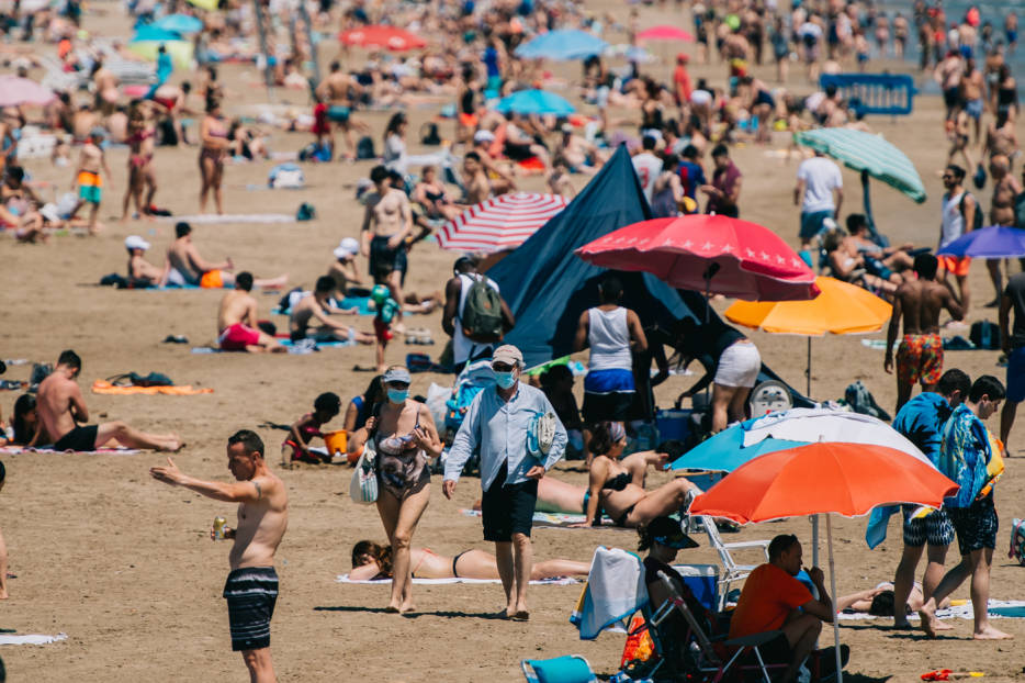 Los contagios bajan en la costa y las tasas altas se concentran en casos aislados del interior