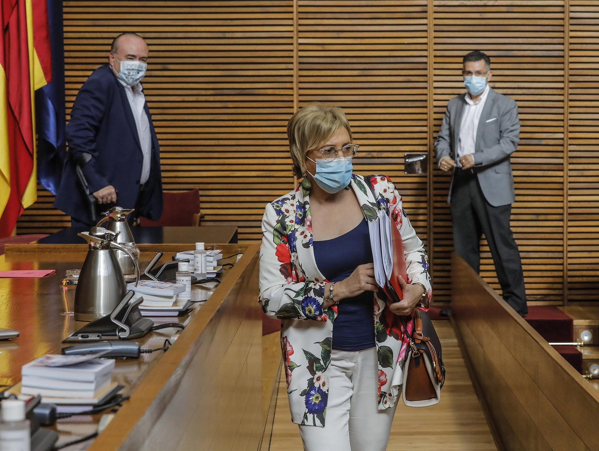 La consellera de Sanidad, Ana Barceló, comparece en Les Corts. Foto: ROBER SOLSONA (EP) - 