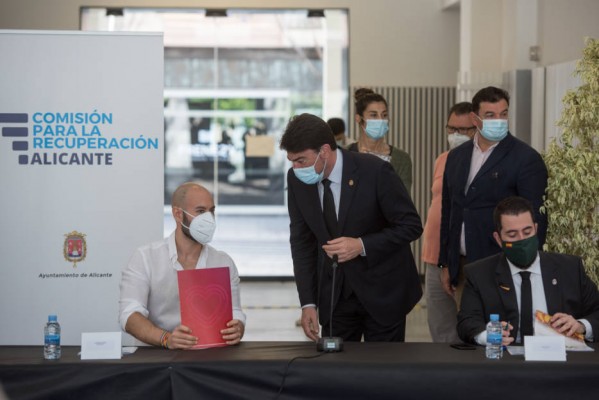 Unides Podem plantea una movilidad 'verde' y diversificar el turismo para reconstruir Alicante