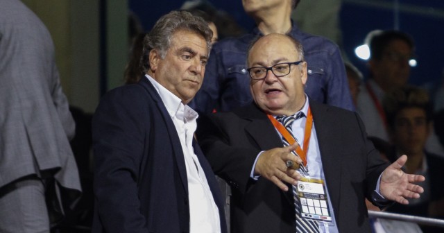 Dupi se aleja y Carmelo no se acerca 