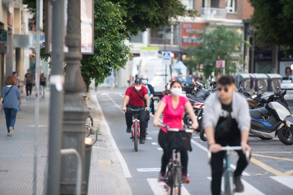 Más carriles bicis y conexiones en autobús: plan de movilidad post-covid del Consell para Valencia