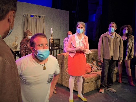 El teatro vuelve a ocupar su lugar