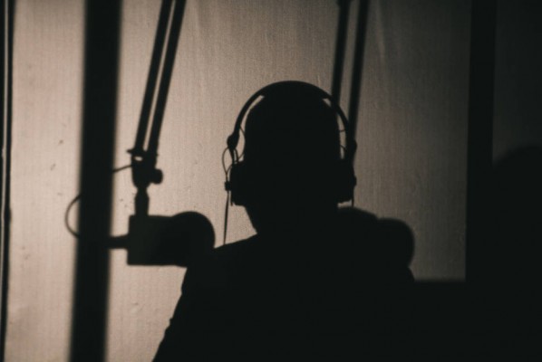 Ni radios ni locales: la Liga vaciada  